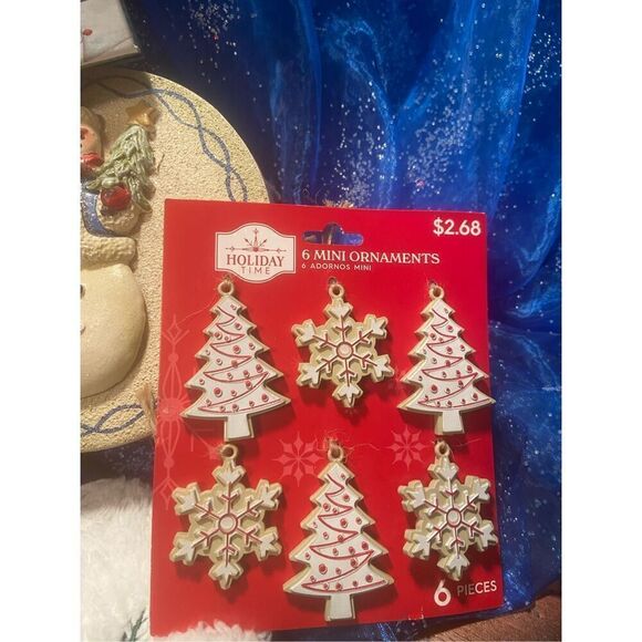 Christmas is here Bundle😇 - Picture 5 of 8